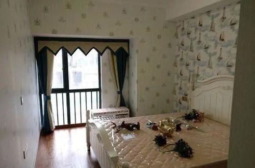 家庭和睦|老公坚持让朋友装修房子,总价21万,光沙发就花了3万多,值吗?