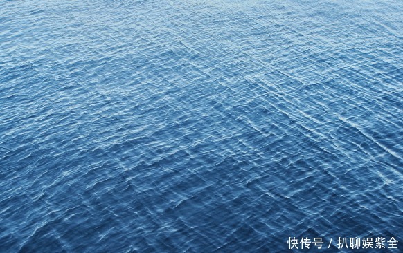 地面 地球是圆的,为什么我们看到的水和地面是平的?长知识了