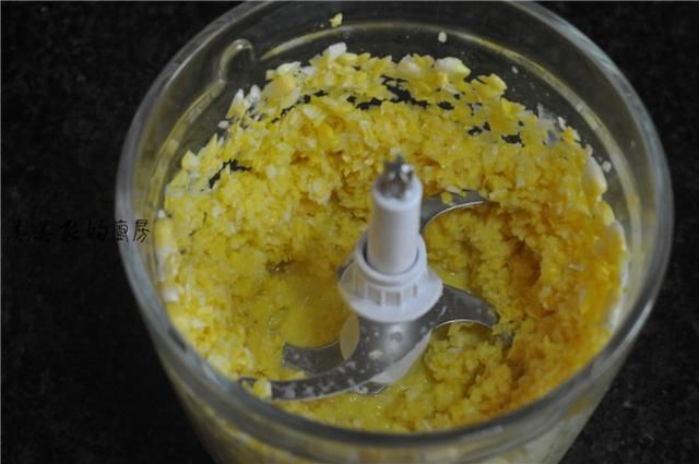 比蛋糕健康，比馒头好吃，天冷多吃枣米糕，软糯清香比吃肉还好