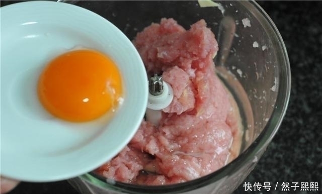 饺子|饺子馅巧做法，立刻好吃10倍，锁水提鲜，大厨不会告诉你