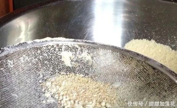 糯米粉|零失败的3款早餐饼,只需搅一搅,拌好面糊就开烙,全家人都爱吃