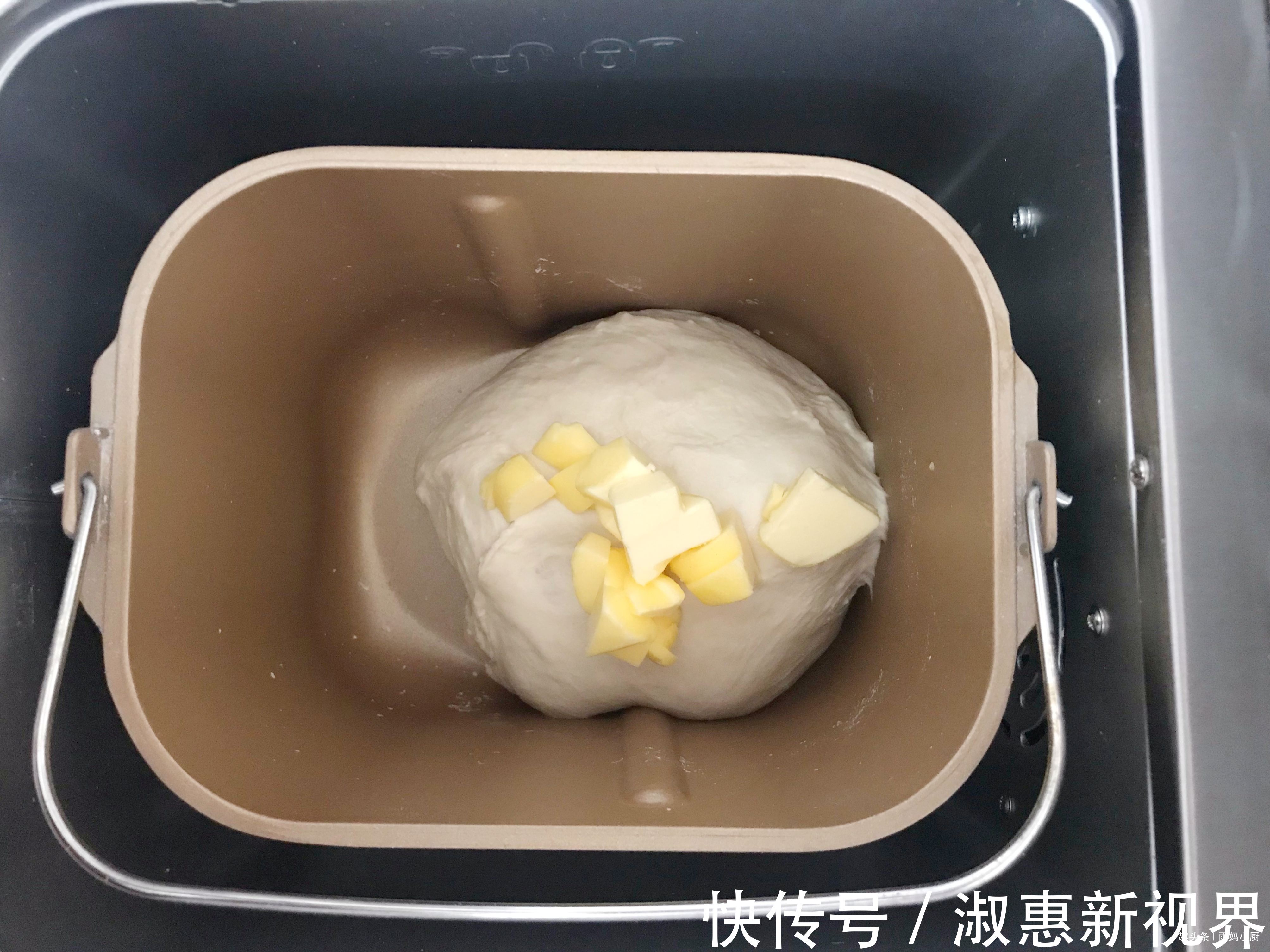 包子|面粉别再蒸馒头了做成它，细腻柔软又拉丝，比馒头筋道比包子香