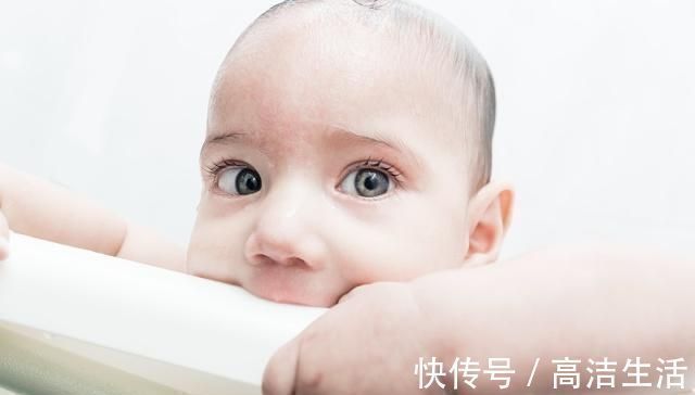 体温|3岁女童嘴唇发紫,妈妈发现后当场扇了自己两个耳光