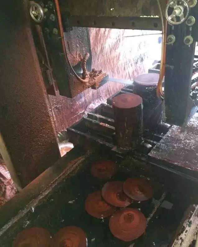 紫檀|紫檀从原木到手串全过程!图文并茂!