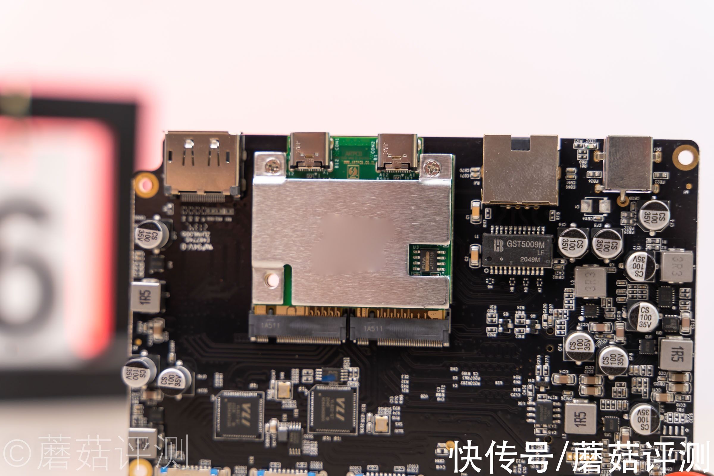 nvme|功能异常强大，满足更多专业需求、奥睿科雷电3硬盘盒拓展坞 拆解