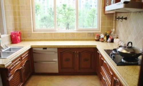 墙面|家里这2个位置不能贴瓷砖，当初我不听劝，入住才知道后悔