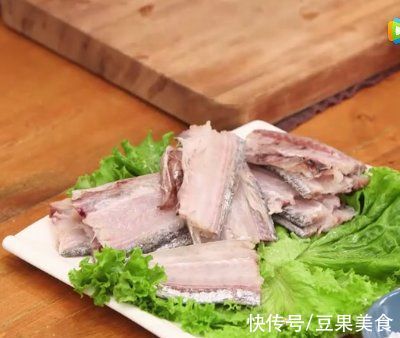 原来养生脱骨带鱼才是真正的米饭杀手