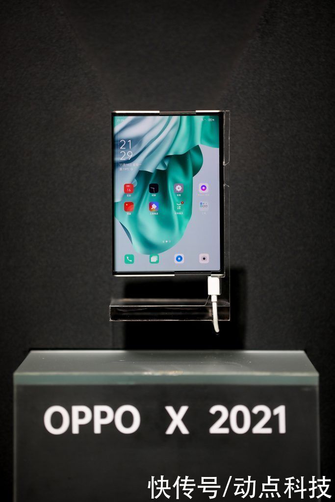 前景|OPPO 向左，vivo 向右，“同门分家”前景几何？