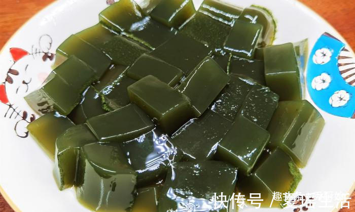 厨娘|夏天太热,吃肉不如吃此菜,儿子三天两头喊我做,清凉解暑又开胃