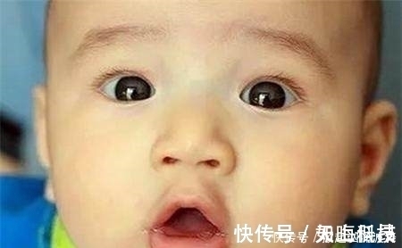 宸妈|宝宝不停流口水,妈妈还以为是在出牙?别让你的无知害宝宝受罪!