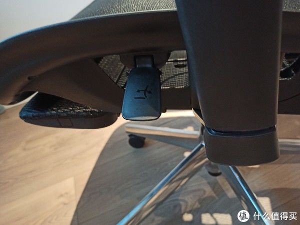 安装|男人就要对自己好一点，永艺人体工学椅D1觉醒者全特网电脑椅让你腰不酸，背不痛，做个“好”男人！