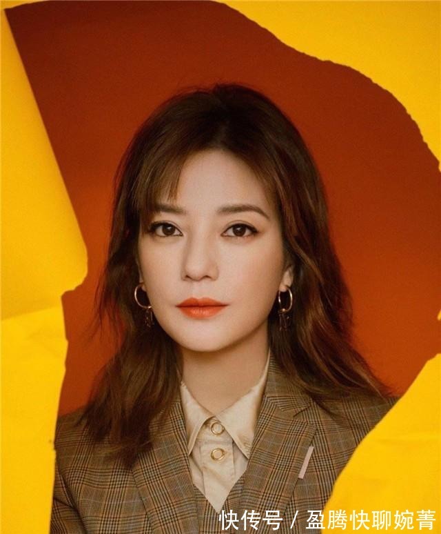 长发|女人过了48岁尽量别留长发、烫卷发!推荐这5款发型,太减龄