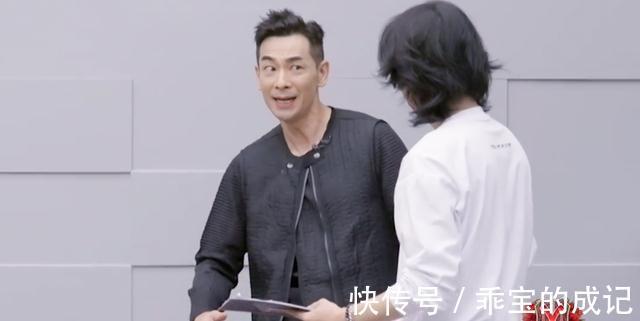 《哥哥》加更:手绘海报脑洞大,黄贯中即兴创作,赵文卓出表情包