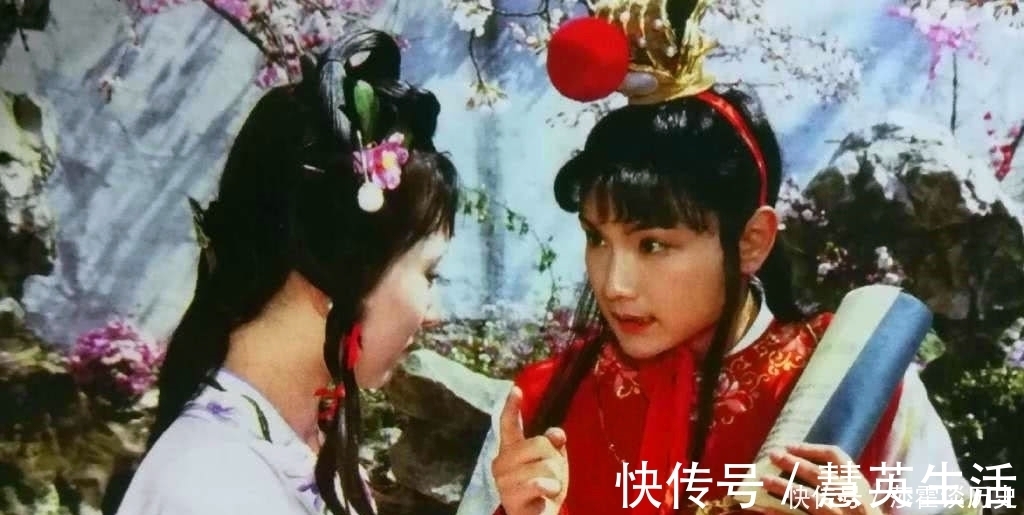 贾宝玉|贾宝玉对黛玉有没有逾越?他曾跟柳湘莲说过一句话,结果不言而喻