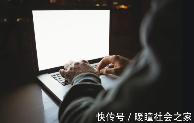 血压|一男子突发高血压，医生：坚持4个方法，血压稳定或不是空话