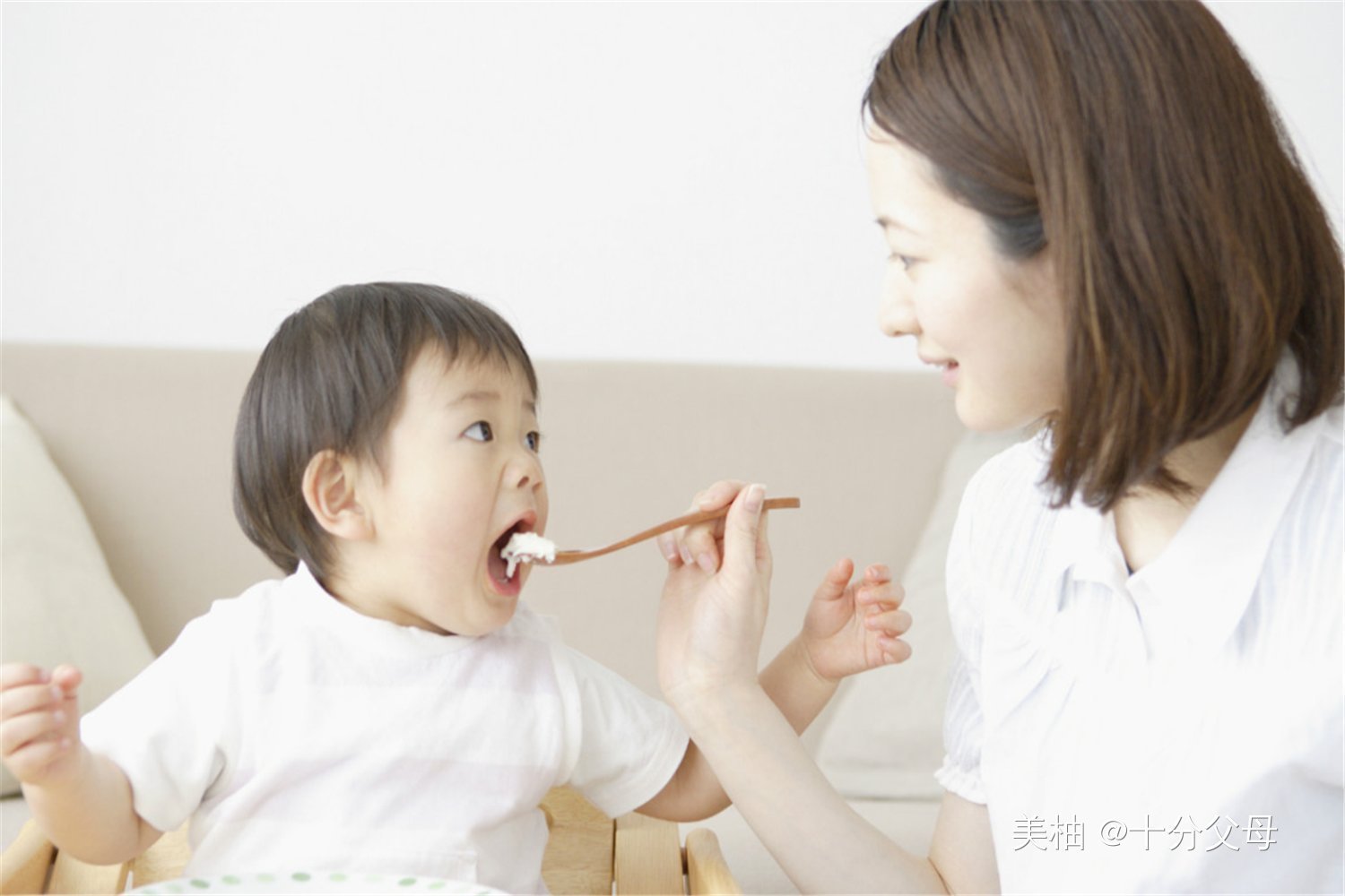 营养物质|早晨叫孩子起床别选“这个时间”,影响孩子长高个,会矮于同龄人