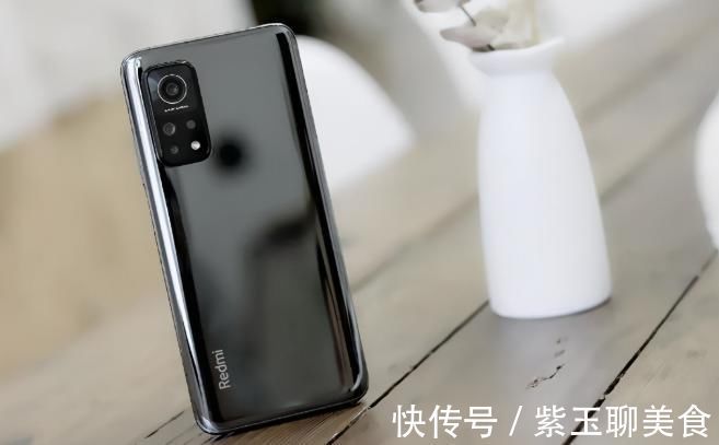 红米|红米很给力，超级一体屏+双5000万+5600mAh，帅得如此销魂