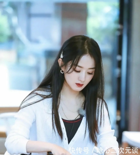 冯绍峰|赵丽颖录制《中餐厅》路透曝光，状态非常好，但这腿瘦得人心痛！