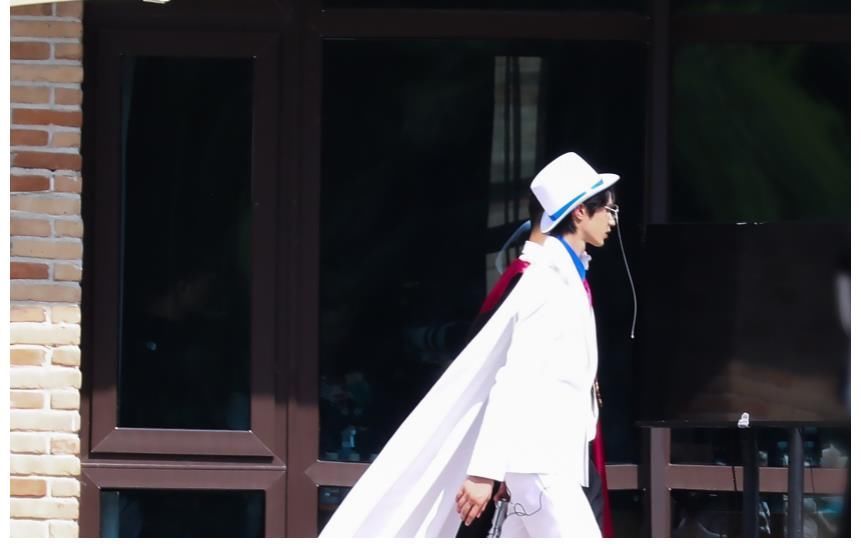 宋亚轩cos小王子，刘耀文cos怪盗基德，看两人路透照收视要爆棚