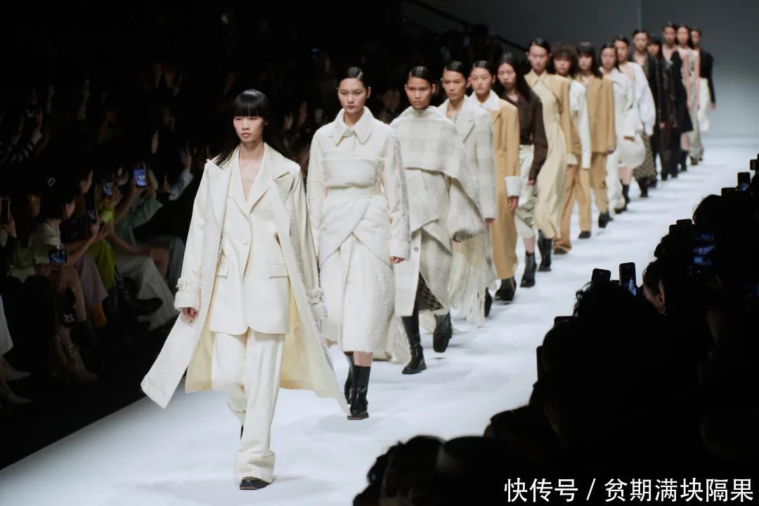 盘点|盘点︱时装周STREETSTYLEHIGHLIGHTS