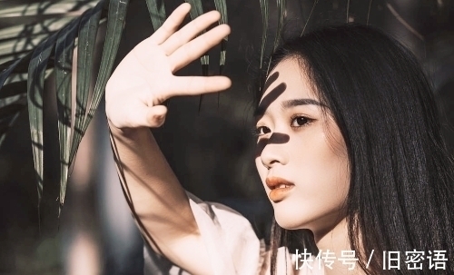 七律!吟秋七律九首:千丛万树皆狼藉,唯有黄花一缕香