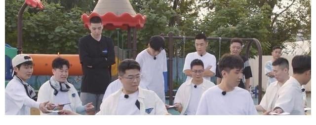 点击量|德云社团综高开低走，点击量开始下滑，三点原因导致观众审美疲劳