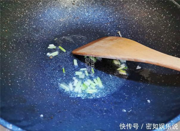 这种“碱性食物”女人要常吃,嘴巴不臭,头发乌黑,气色慢慢好