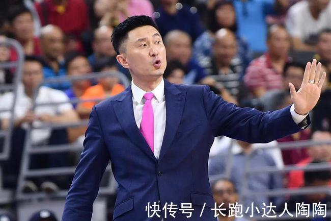 广东男篮|放弃赵睿或胡明轩？广东男篮超龄球员太难选，杜锋遇到幸福的烦恼