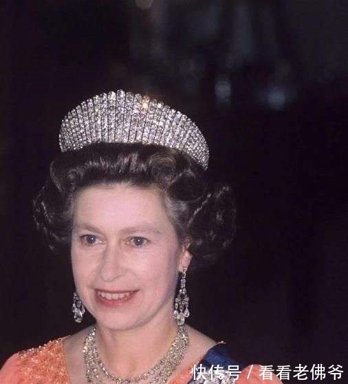 高压 10000亿克拉钻石坑在俄罗斯被发现,钻石价格会暴跌吗?