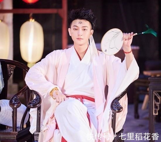 黄子韬在《萌探》的两大“阴影”!孙红雷的袜子,杨紫是好人!