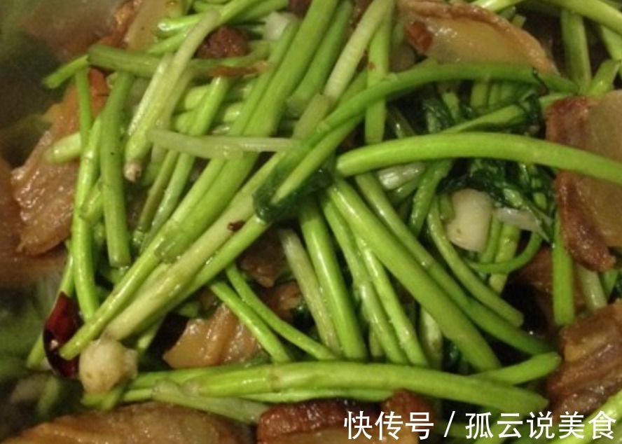 秋冬季节,怎么能少得了此菜不仅营养丰富,营养均衡!