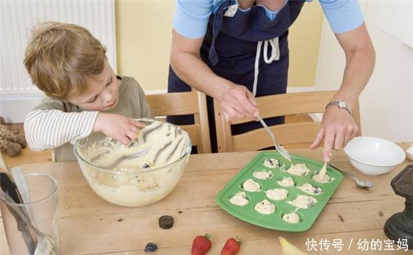 同学|小学一年级题同学都不会，老师怒吼去问你爸，结果爸爸们也交白卷