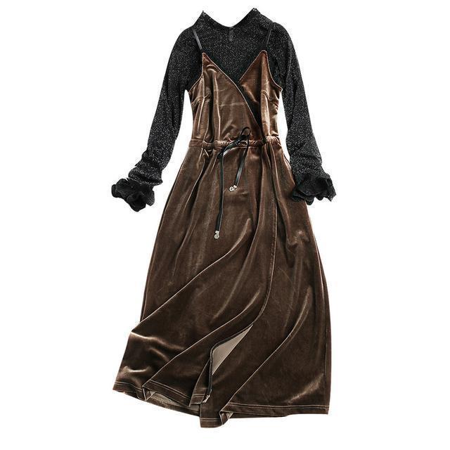 跟闺蜜出行背带裙让你显得更嫩