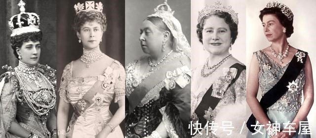 拉玛五世@诗丽吉戴两顶头饰都很壕气了,不曾想她手上还有四个镯子,好震撼!