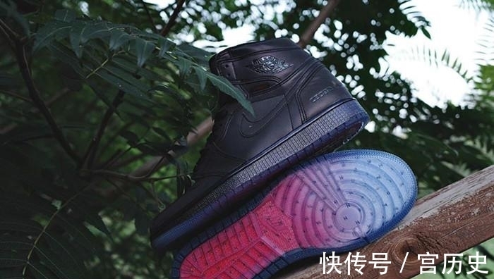 白丝绸 火云鞋神|“白丝绸”AJ1终于登场、YEEZY拖鞋即将发售