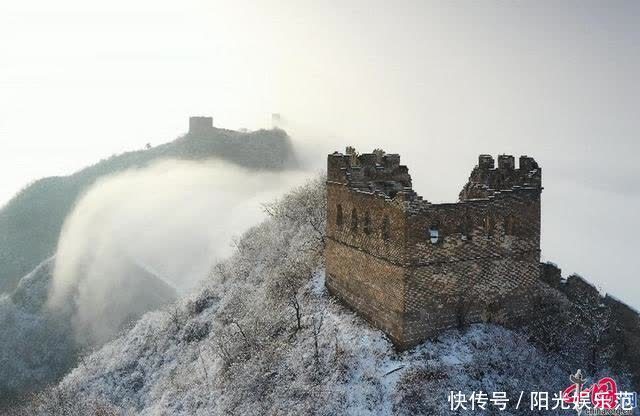 春雪云海映长城 人间仙境金山岭(组图)