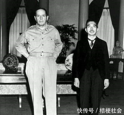 苏联|为什么在二战的时候,希特勒自杀,而日本天皇却逃脱了惩罚?