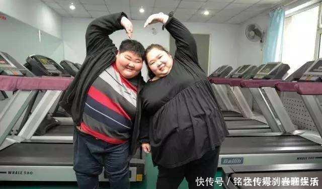 林月|丈夫395斤，妻子396斤，胖夫妻为要孩子决心减肥，一年后惊艳亮相