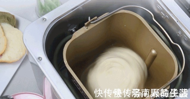 面包机|无需厨师机,不用揉面,简单几步就能在家轻松做出爆款面包