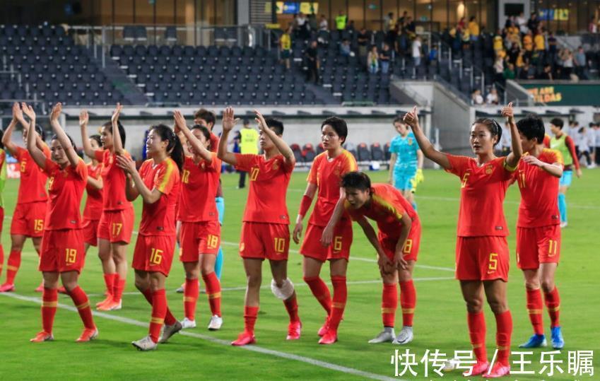 集训|小组赛首轮,中国女足VS台北,队长吴海燕爆冷无缘,背后真相曝光
