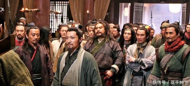 宋江攻下檀州城,上报朝廷,宋徽宗龙颜大悦,为何还要派人来监战!