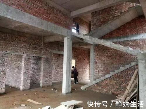 自建|30万的农村自建别墅,山清水秀太棒了,城里人看了也羡慕