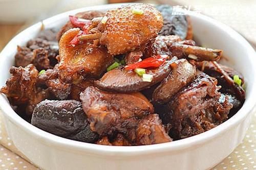 家人总是吃得津津有味的家常菜，既解馋下饭又能加强营养！