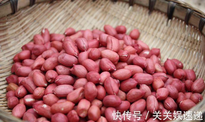 花生米|花生米好吃有诀窍,不用炒不用煮,营养美味,功效大,早看早受益