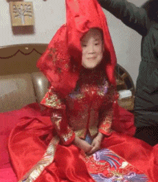 |搞笑GIF:这群人真的太会玩了,好想跟他们一起玩