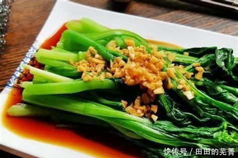 技巧|做菜想要味道浓郁,按照技巧加入盐!味道香浓,家人都很爱吃!