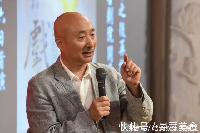 主角与配角!看看赵本山的书法,再看看陈佩斯的书法,果然不是一个档次的