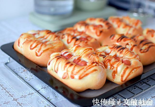 面包第一次烤这么好，原来是多放了这东西，配方赶紧分享出来