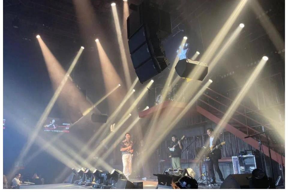 陈冠宇|近距离感受聆听《中国好声音》歌声