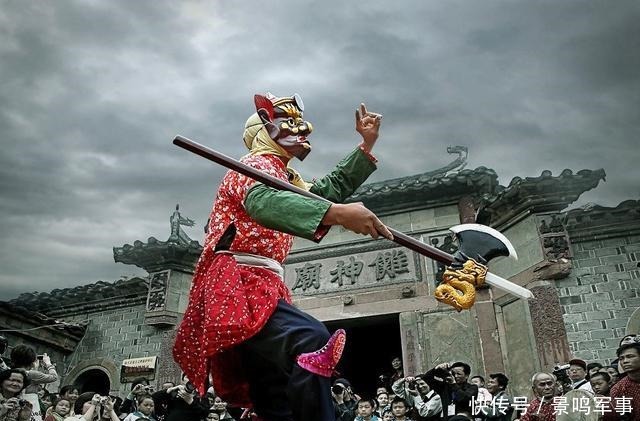 神秘|三星堆青铜面具因何神秘是“巫”的一种存在,现在应该被称艺术